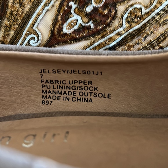 Madden Girl Tan Faux Suede Pumps - Picture 8 of 9